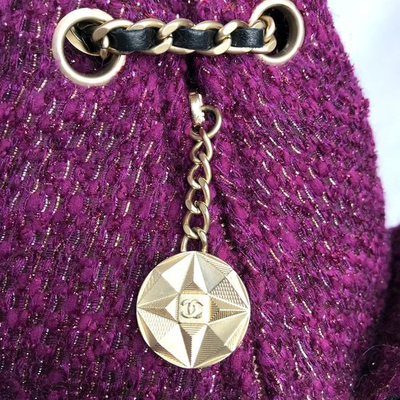 ❌❌sold❌❌CHANEL Tweed Mini Backpack Is Back - Picture 3 of 8